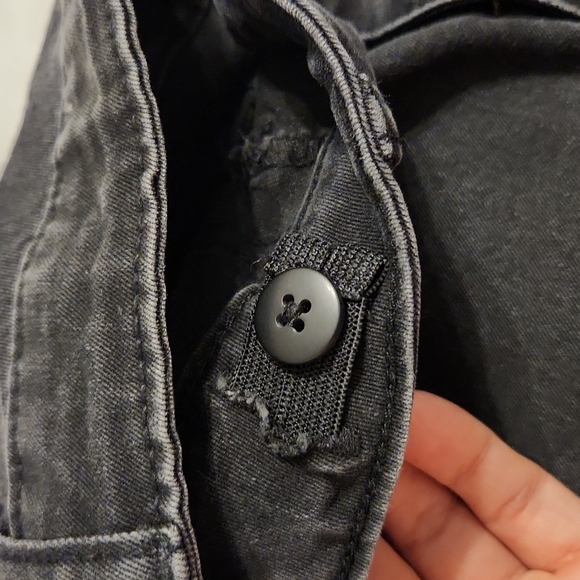 💥 3/$15 - Girls Black Wash Denim Jegging size 10 - Picture 7 of 7